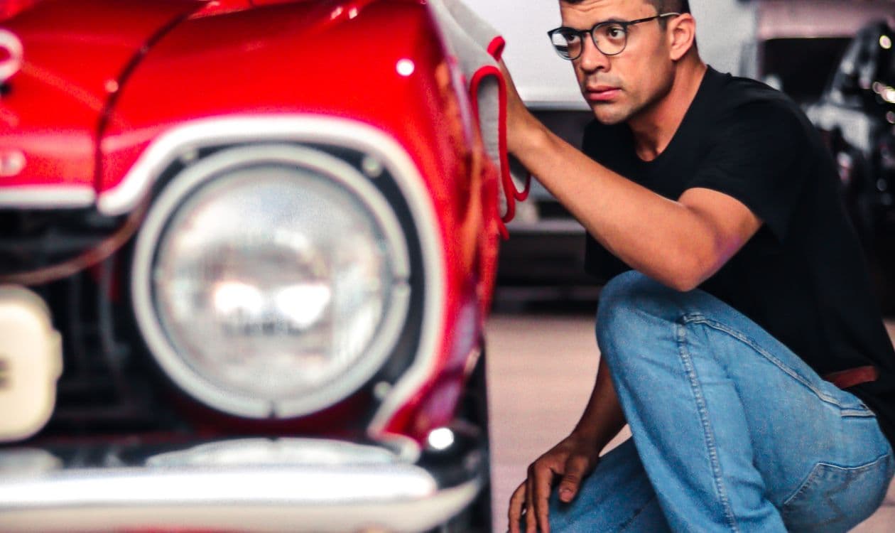 Mobile car detailing in Tampa
