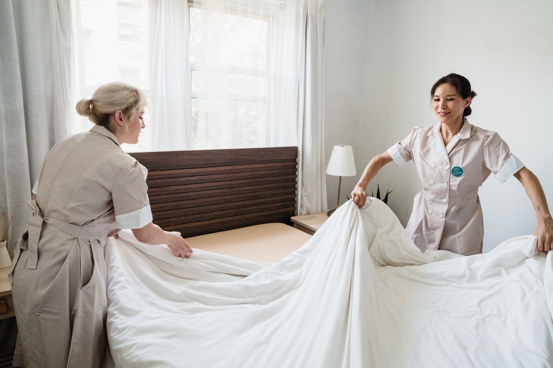Airbnb Housekeeper in Tampa: How to Find and Book the Right Fit