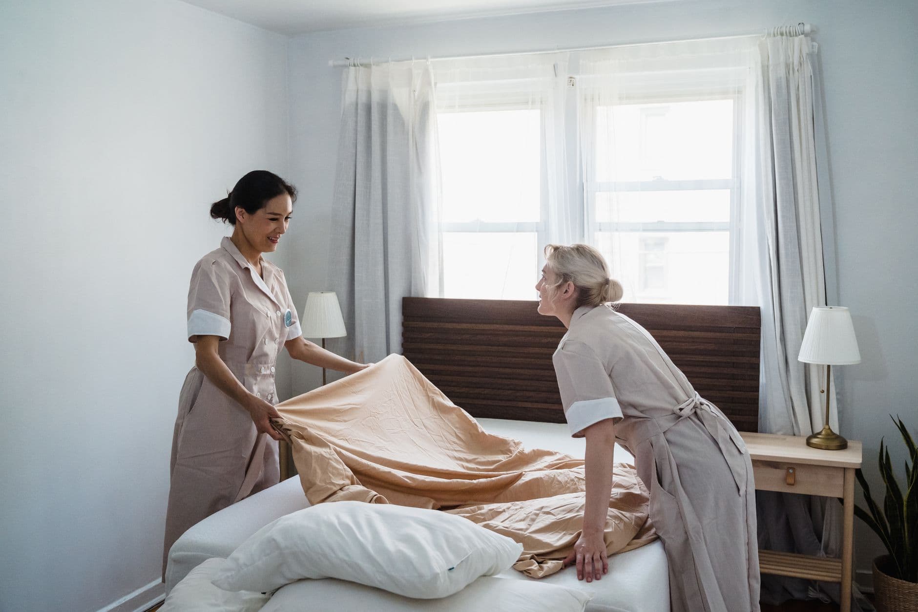 How to Start Your Own Housekeeping Business in Tampa